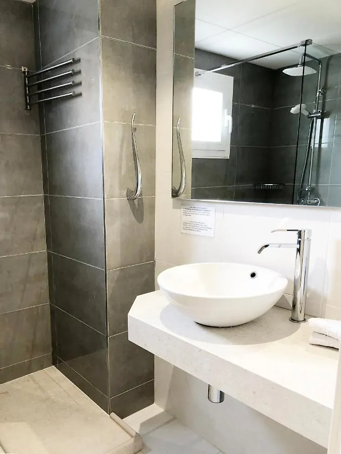 Villa Alexia- Apartment Aqua - Puerto Pollensa 0*, 波连萨港 西班牙